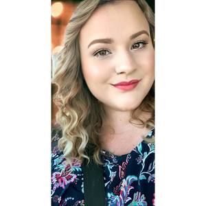 Meet your Posher, Caitlyn